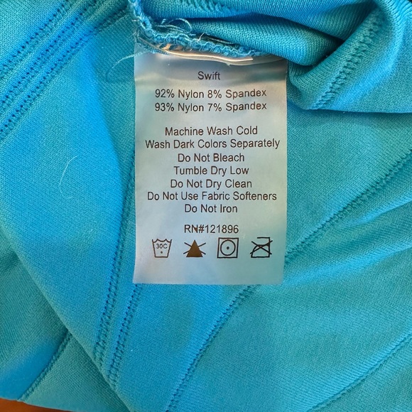 Title Nine Swift Half-Zip Workout Travel Top Size S - Picture 5 of 5